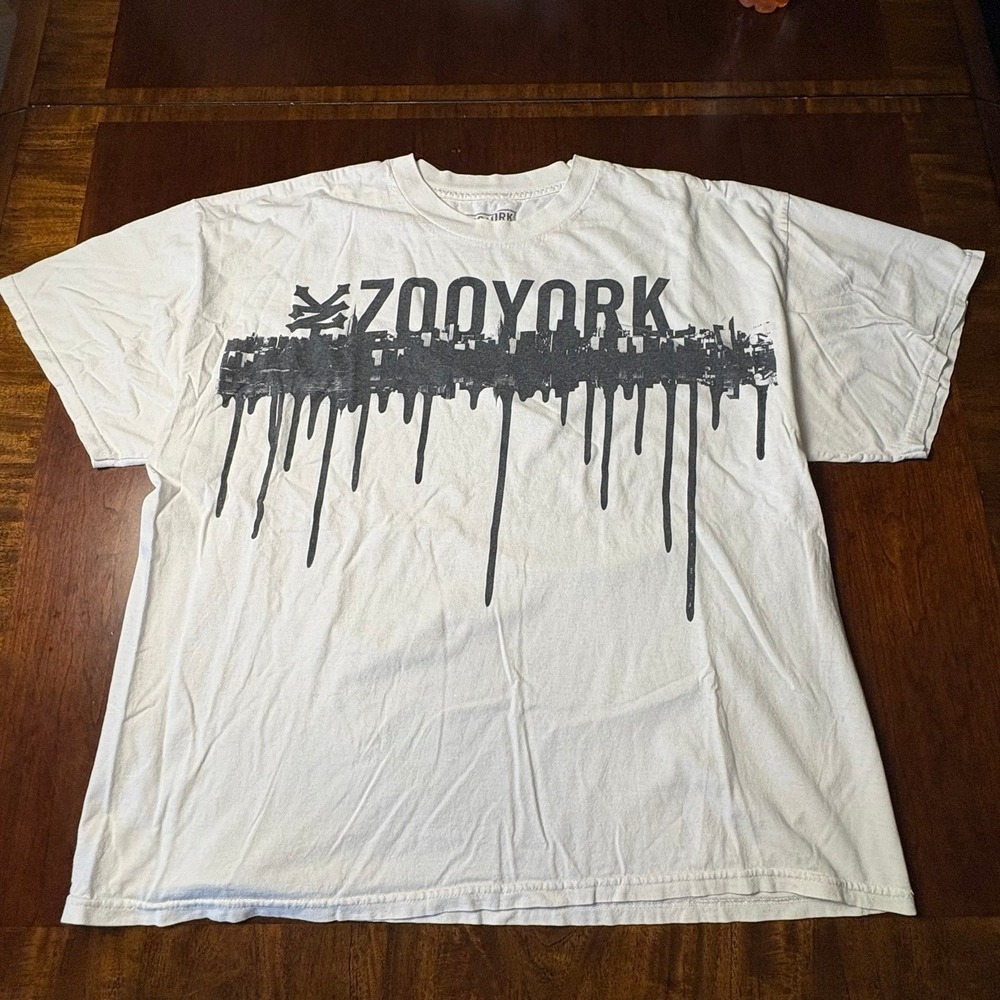 Zoo York Dripping Skyline Graphic T-Shirt White Men's XXL